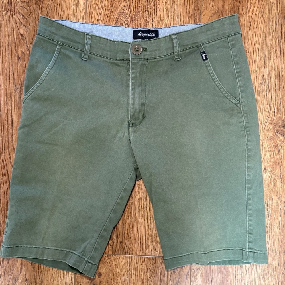 Aeropostale Mens Olive Green Chino Shorts Size 32 Stretch Flat Front Casual